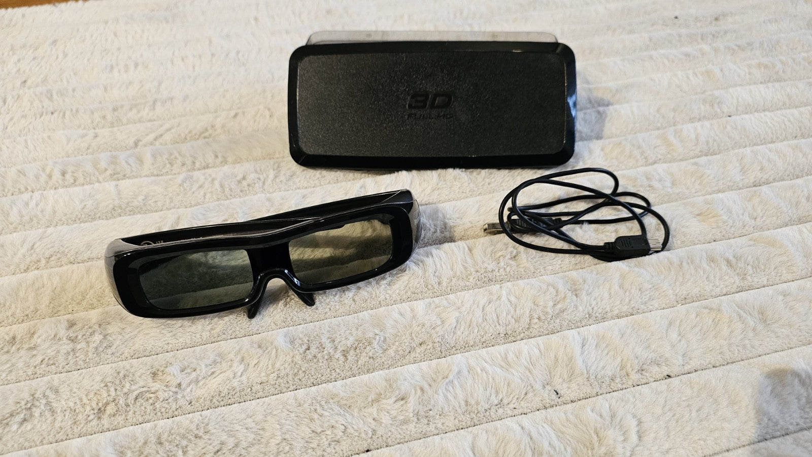 Panasonic TY-EW3D2M 3D Glasses – Active, Rechargeable - Friperie Urbaine
