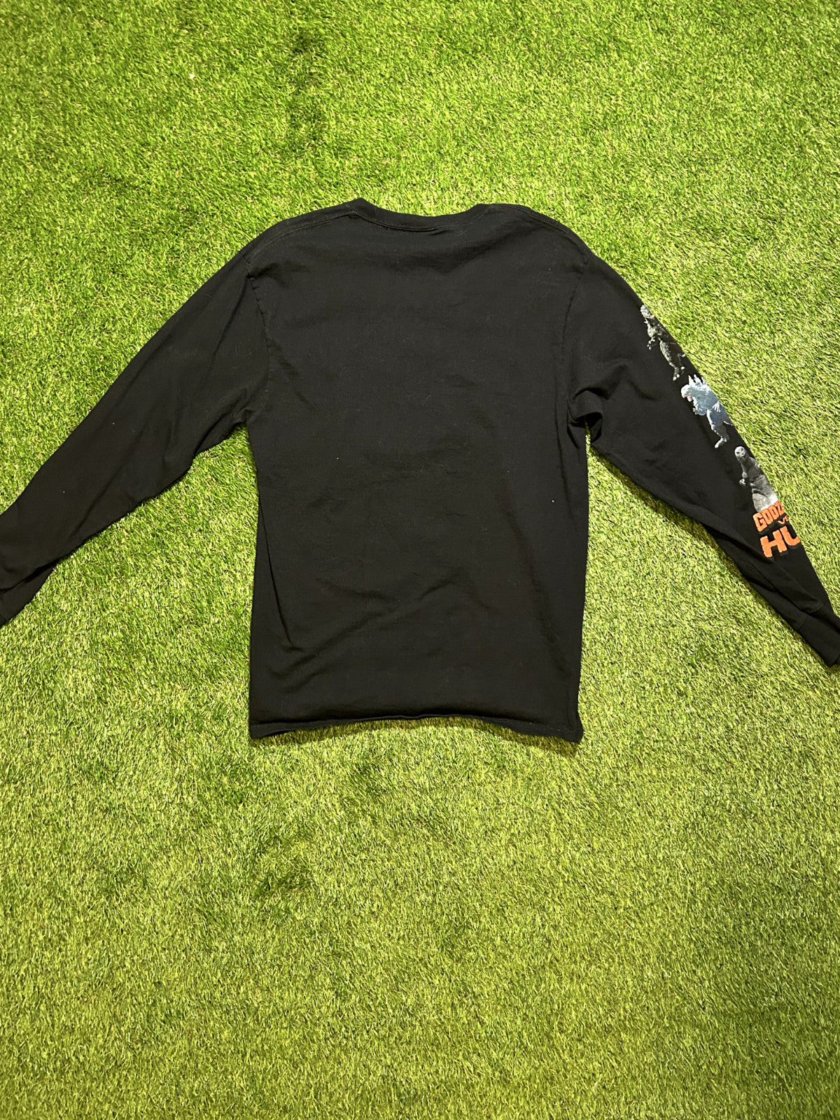 Godzilla vs Huf T-shirt Long Sleeves Men Size L Limited edition - Bargain Haven