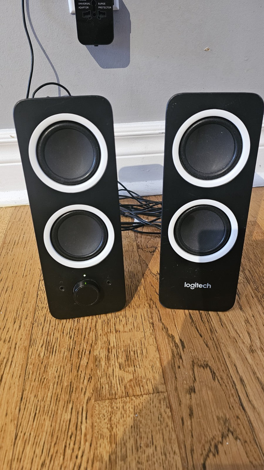 Logitech Z200 Multimedia Speakers - Stereo Sound with Deep Bass - Bargain Haven