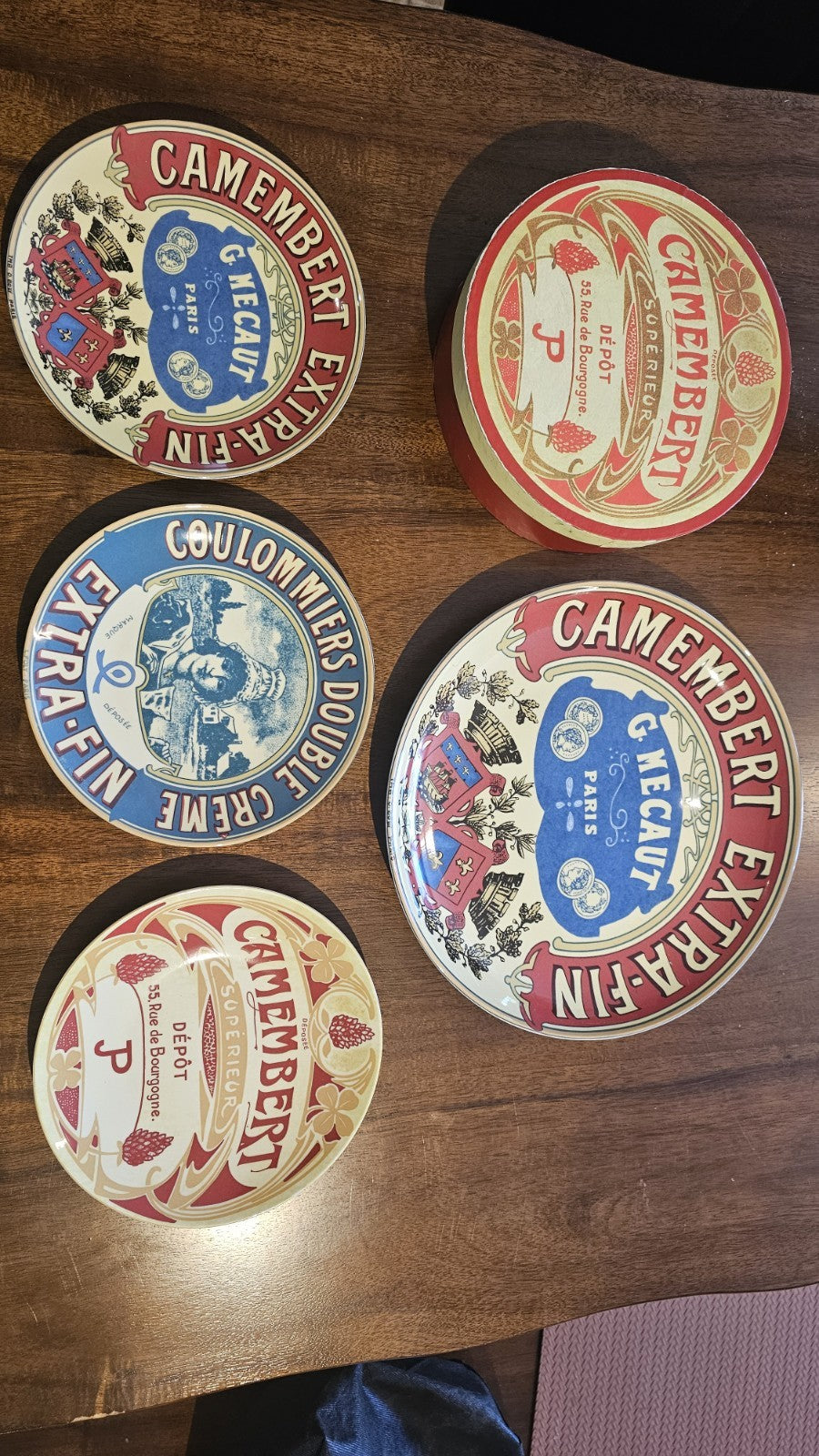 “Camembert - 55 rue de Bourgogne” Dish Set - Vintage French Style - Bargain Haven