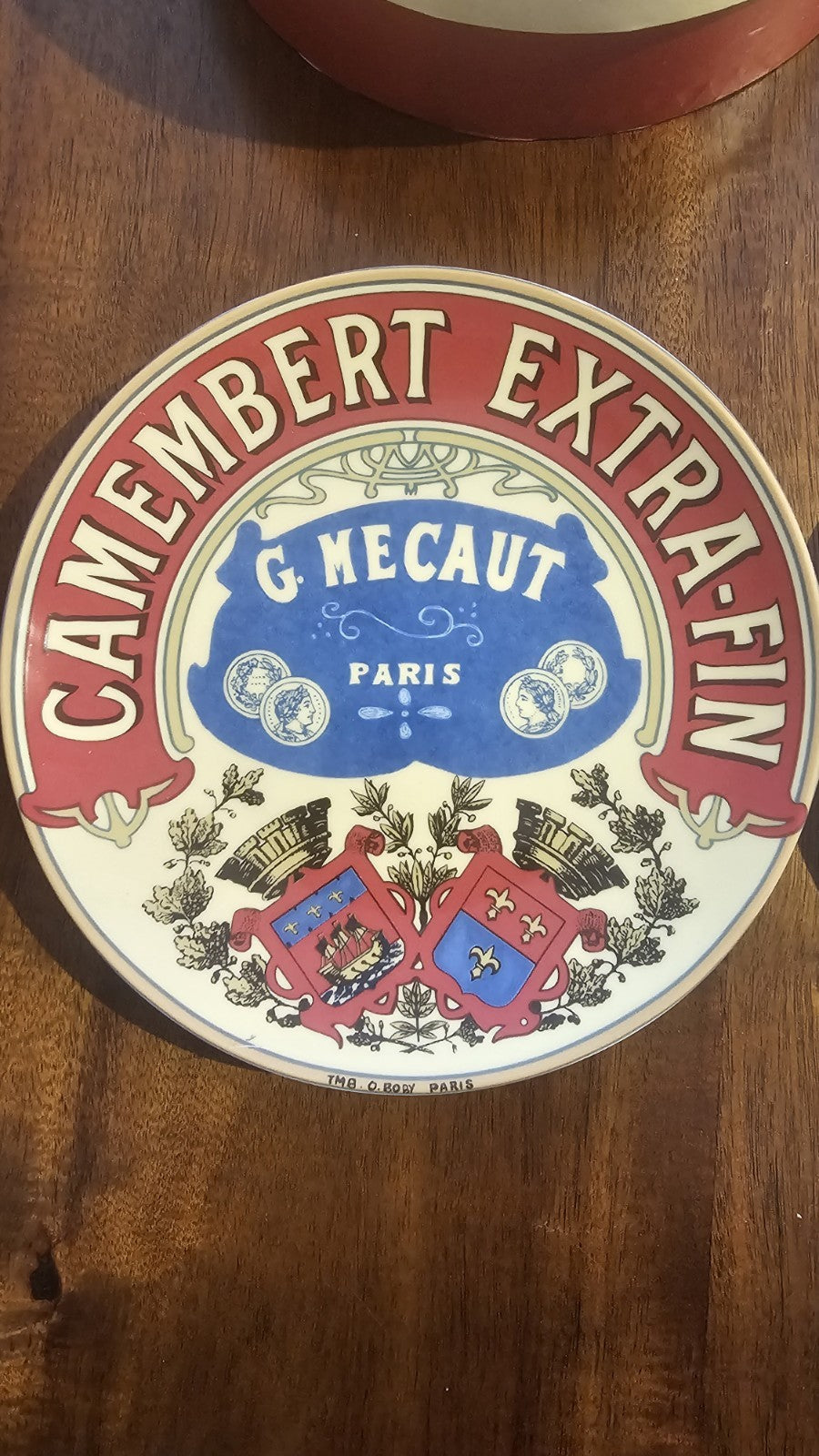 “Camembert - 55 rue de Bourgogne” Dish Set - Vintage French Style - Bargain Haven