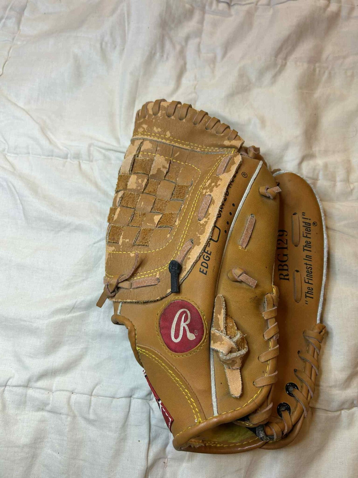 Rawlings RBG129 Baseball Glove – Basket Web – 11" Right-Hand Throw - Friperie Urbaine