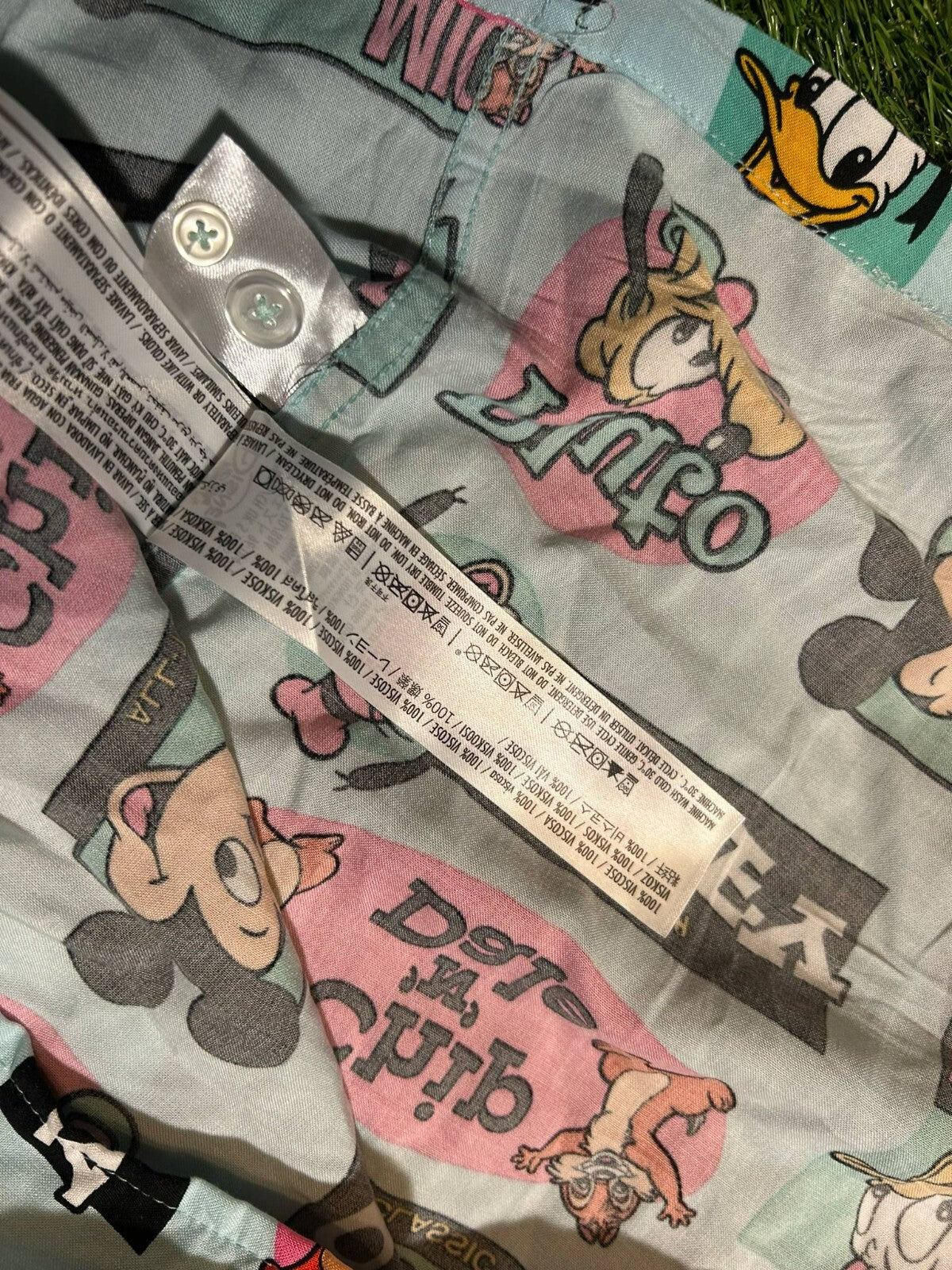 Walt Disney cool graphic Button-Up Shirt – Size S - Bargain Haven