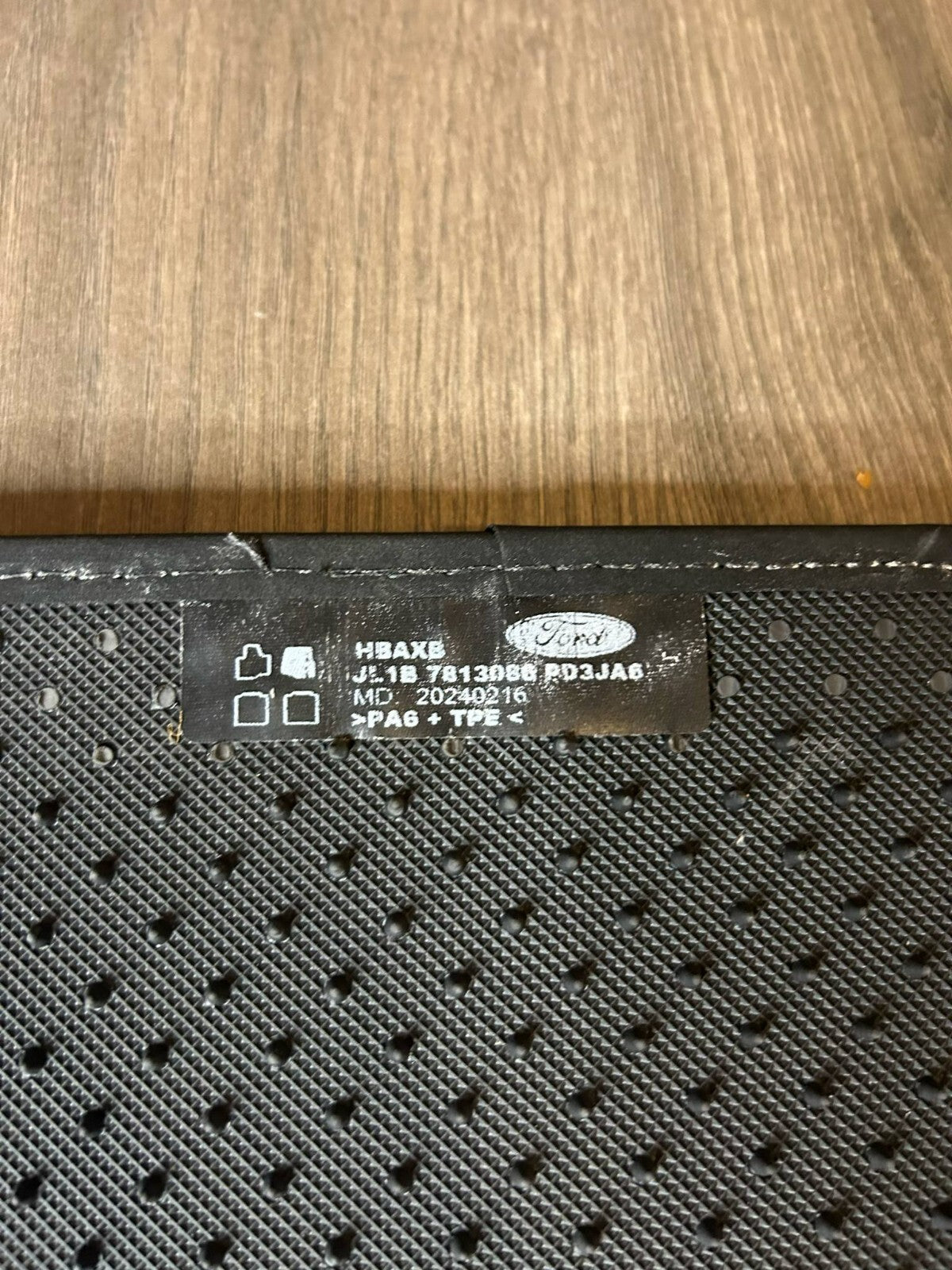 Ford Expedition Platinum Carpet Floor Mats (2022+) – Full OEM Set - Bargain Haven