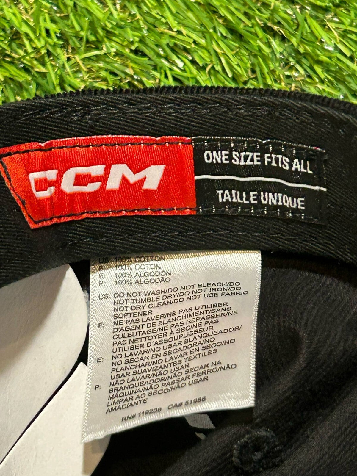 Toronto Maple Leafs CCM Hockey Cap Black Adjustable Hat Sample One Size New NWT - Bargain Haven