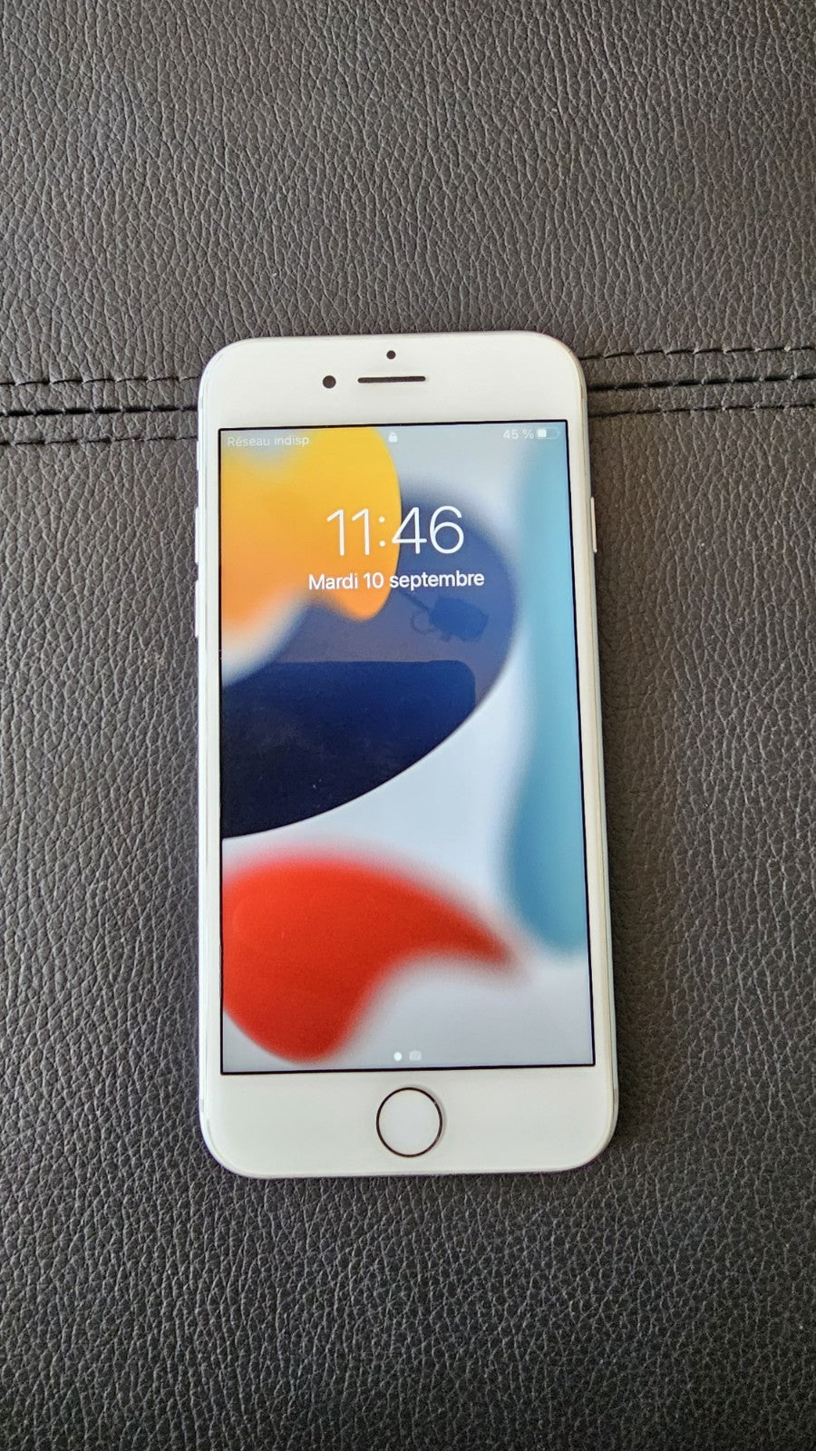 Apple iPhone 7 - 32GB - White - Good Condition - Friperie Urbaine